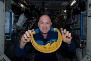 André Kuipers met Halve Maen