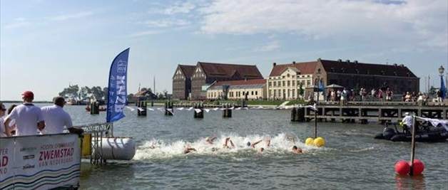 Open water zwemmen in Hoorn - Foto KNZB