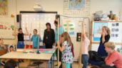 De Piramide stelten voor de hele klas