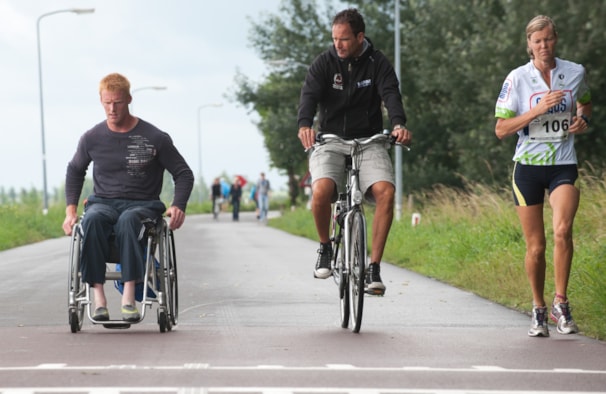 2012 08 26 Triathlon-Avenhorn hardlopen rolstoel