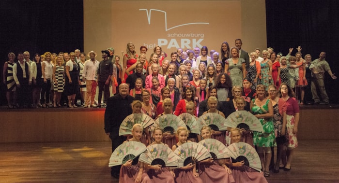 Foto Culturele opening Het Park01