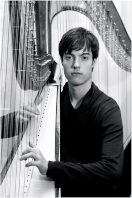 Harp en viool in het Groene Kerkje