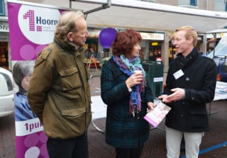 270 1.Hoorn in gesprek op het Betje wolffplein