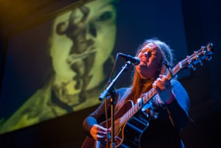 Lisa Nora tijdens finale