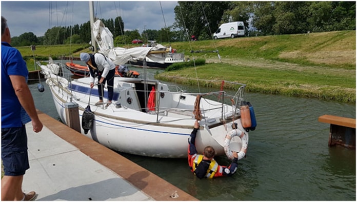 Zeiljacht in problemen