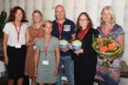 Uitreiking MVO plaquette aan d'Oude Waegh en gemeente Hoorn