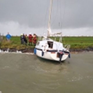 zeiljacht gered