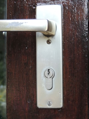 Zwak aluminium beslg