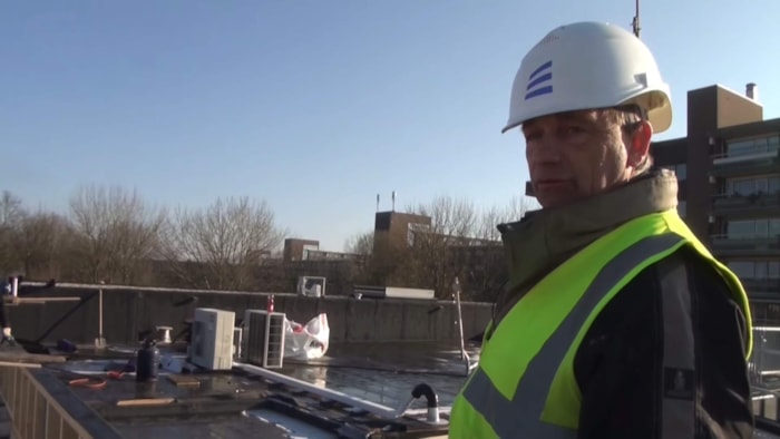Grote Beer rondleiding door Marco