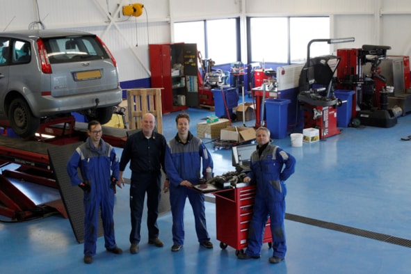 De Egel Autoservice in nieuwe pand op De Factorij 3