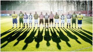 Old stars walking footbaal