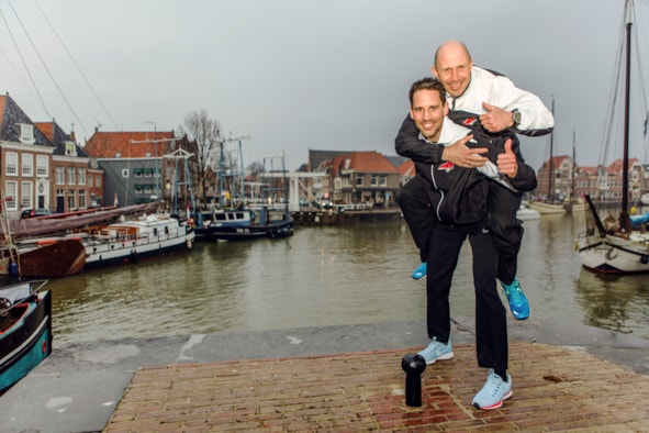 Buddy Carry