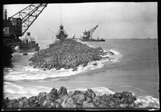 Bouw Afsluitdijk ZZM