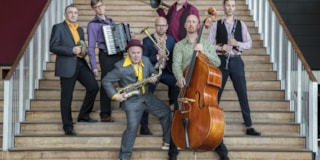 Amsterdamdam-Klezmer-Band15-5-17-photo-Fred-van-Diem-7681-1024x683-1024x512