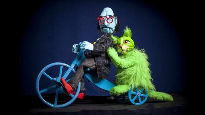 17. maart 3 noorderwachter fiets en de kat