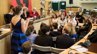 Debat - Credits Het Debatbureau