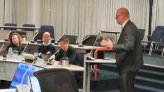 Wethouder Arthur Helling over de zes actielijnen in de rapportage van Buck Consultants International 