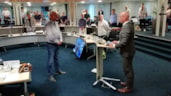 Charles Webster wordt geinstalleerd als commissielid