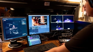 Theater Het Pakhuis schermoverzicht