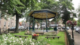 Zo kan het er uitzien met muziektent in het plantsoen op het Dal