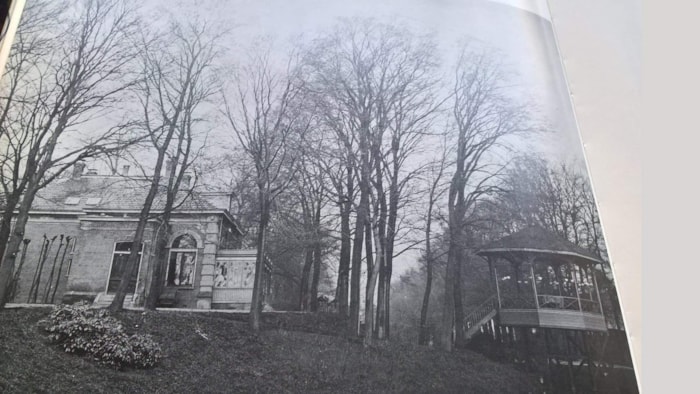 situatie van vóór 1927 van de Heerensociëteit met de muziektent