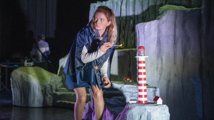 Lampje Maas theater en dans Foto Phile Deprez