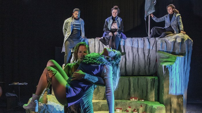 Lampje_Maas theater en dans Foto Phile Deprez