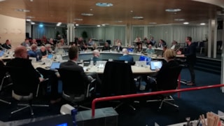 Raad spreekt over openbare toiletten op het kerkplein