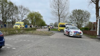 Wielrenner het water ingereden.