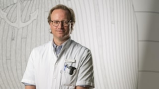 Dr. Paulus