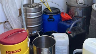 Interieur drugscontainer