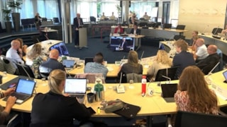 Raadszaal Hoorn commissievergadering 23 mei 2024