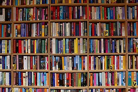 25ste Boekenmarkt in Oosterblokker op 20 en 21 februari