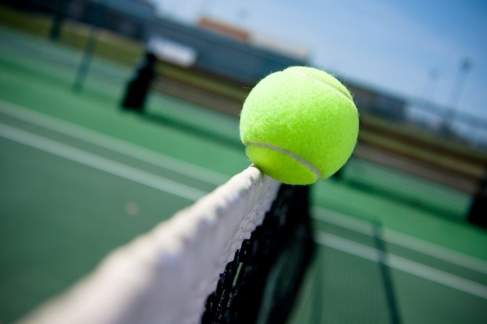 Zaterdag 19 maart gratis tennis voor jeugd bij Wings in Blokker