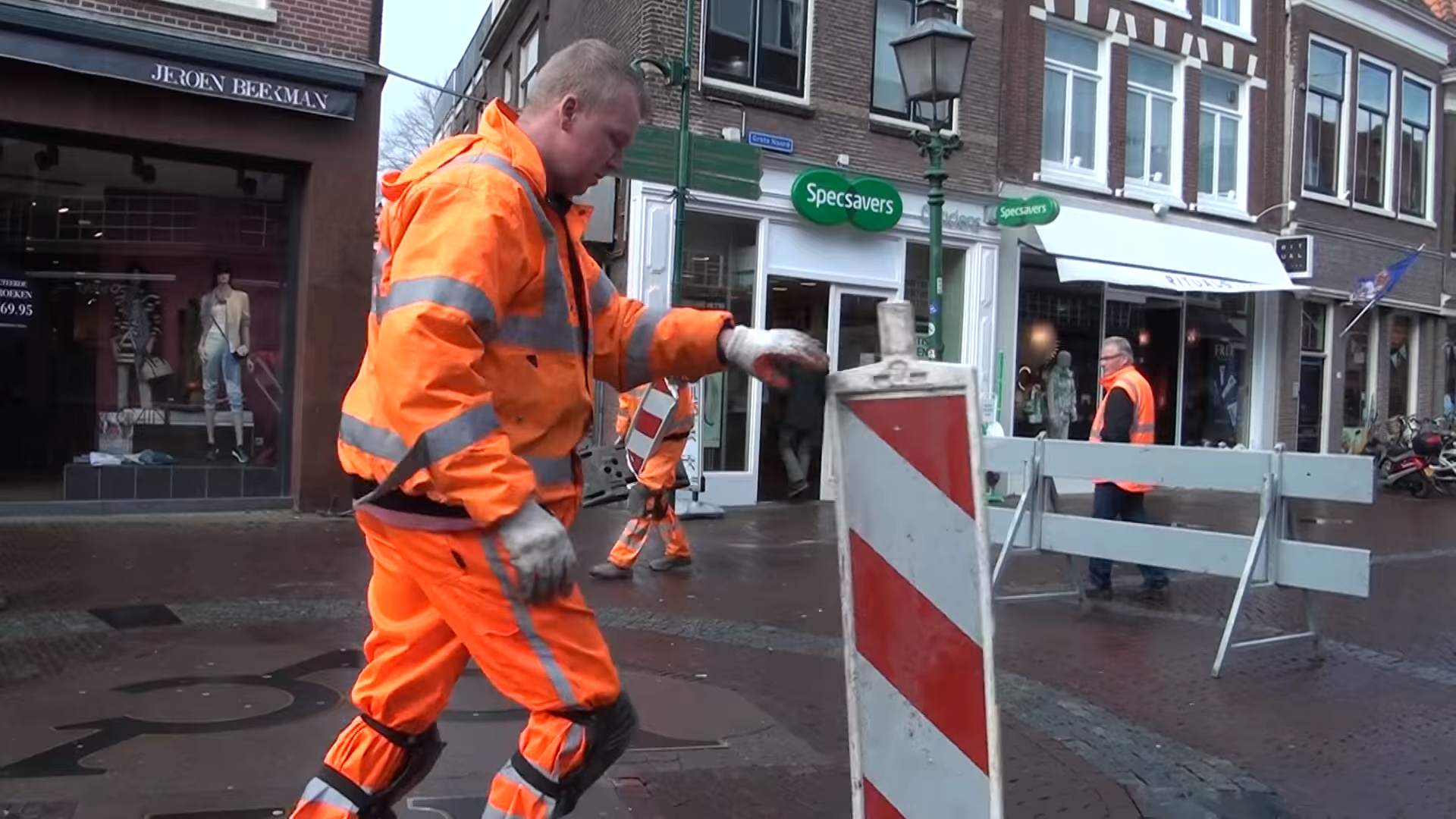 VIDEO: VOC-beeldmerk enkele weken weg voor reparatie