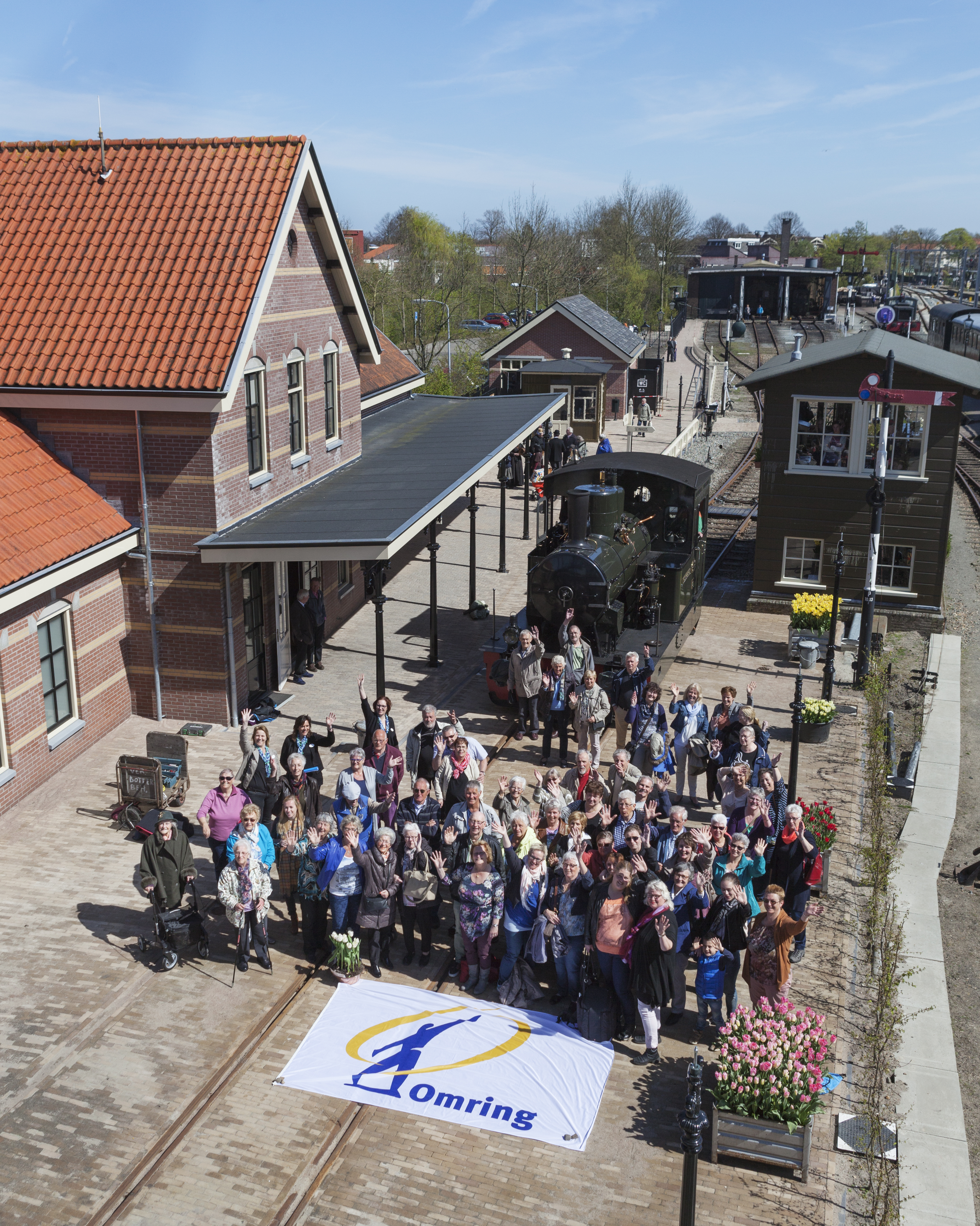 De Omring Holy-Express - Voor iedereen die iemand geholpen heeft