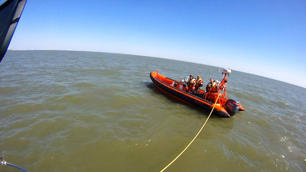 Pas gekocht motorjacht met accuproblemen