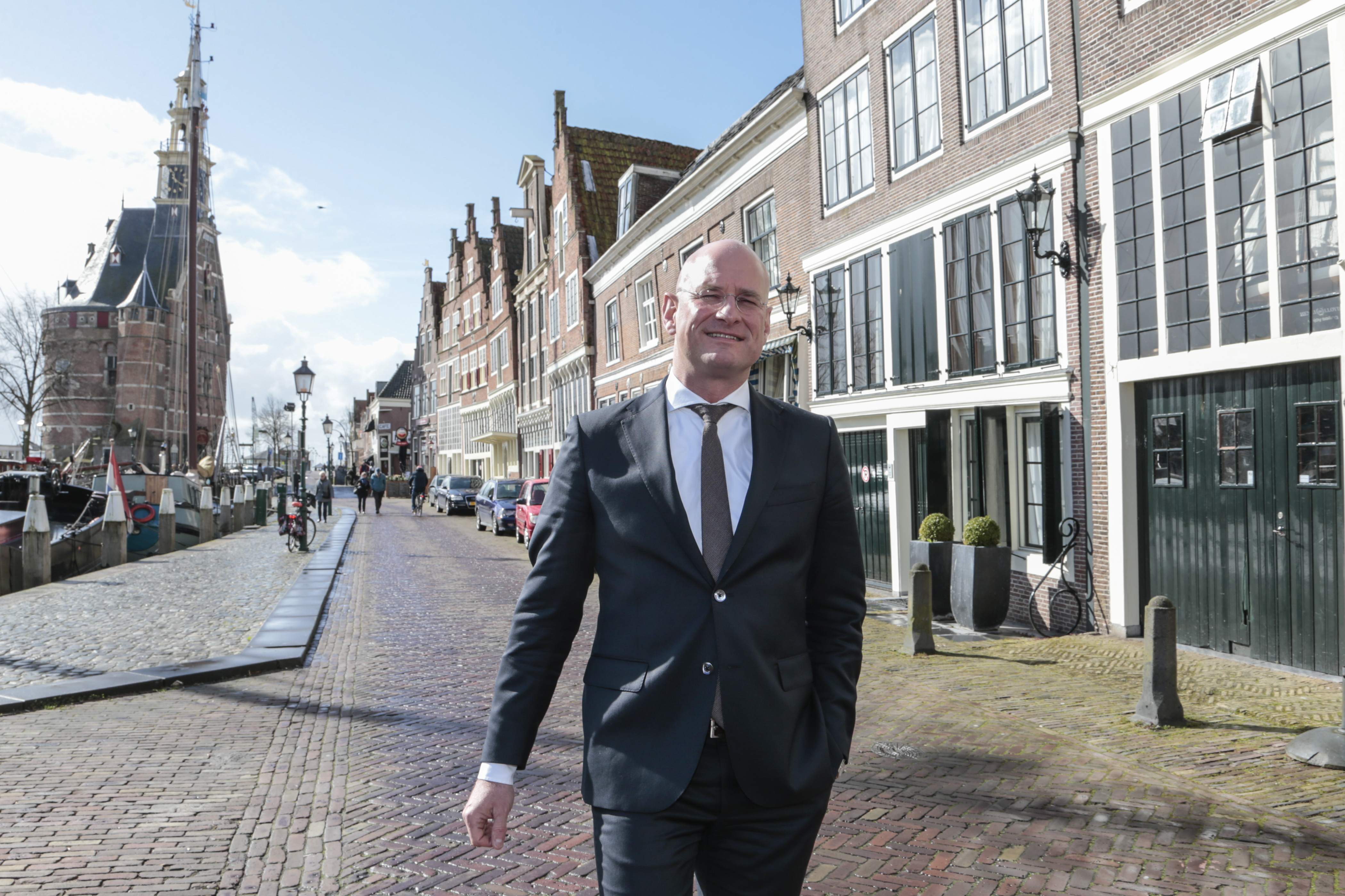 Jan Nieuwenburg beëdigd als burgemeester van Hoorn