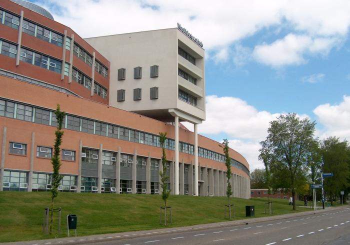 Westfriesgasthuis krijgt roze lintje voor goede borstkankerzorg