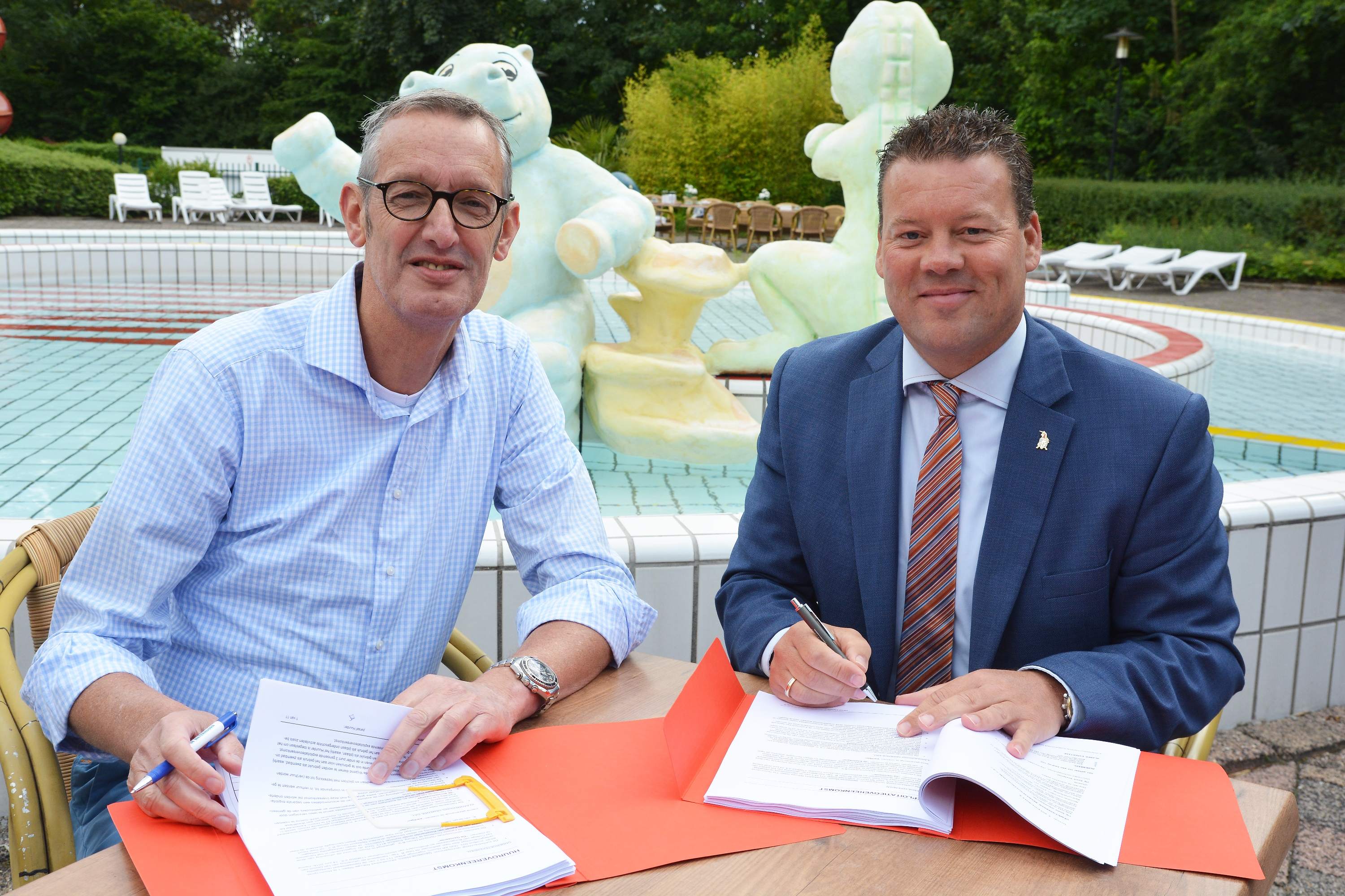 Optisport en gemeente tekenen contract