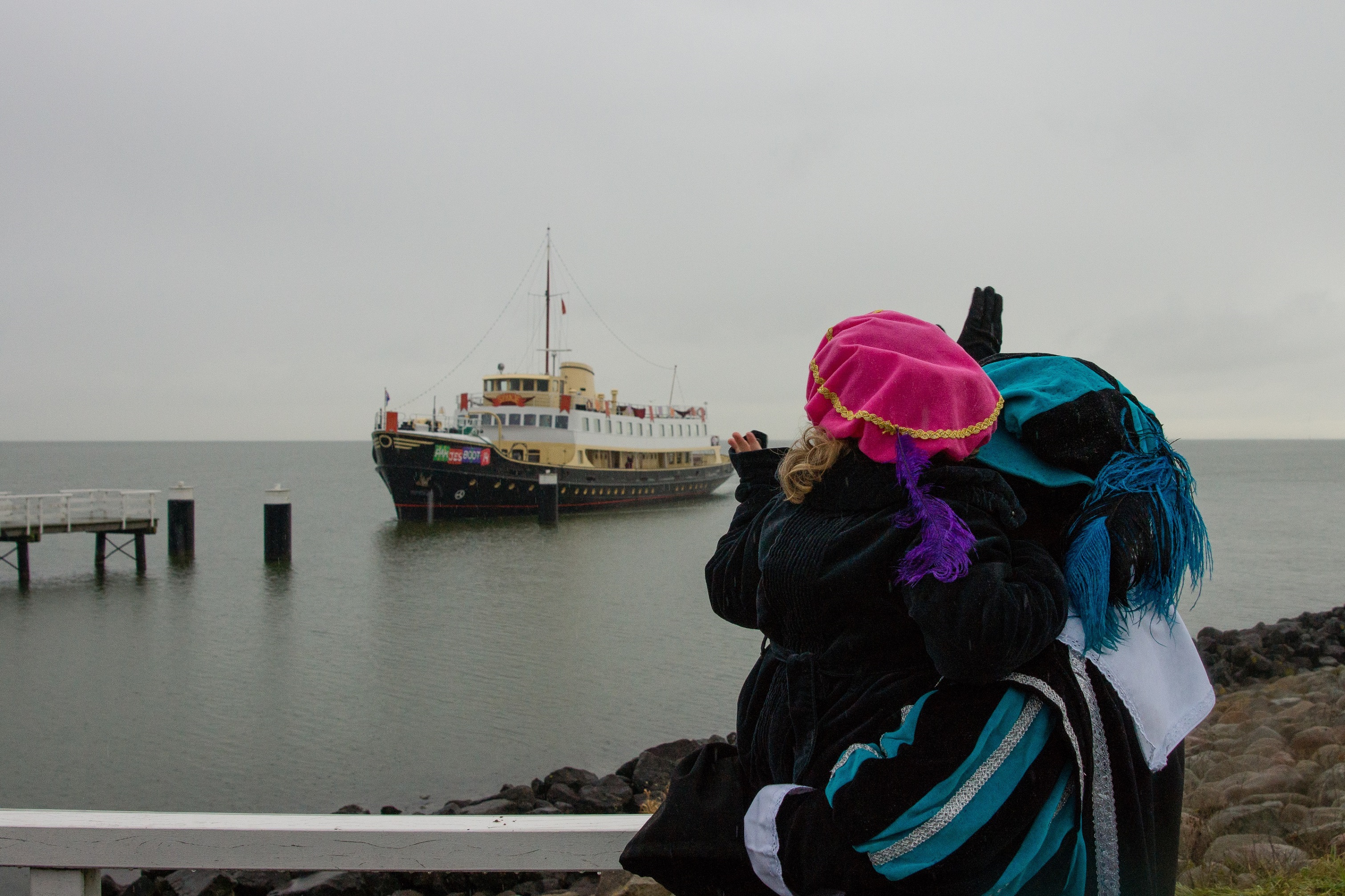 Met de Stoomtram naar de Pakjesboot