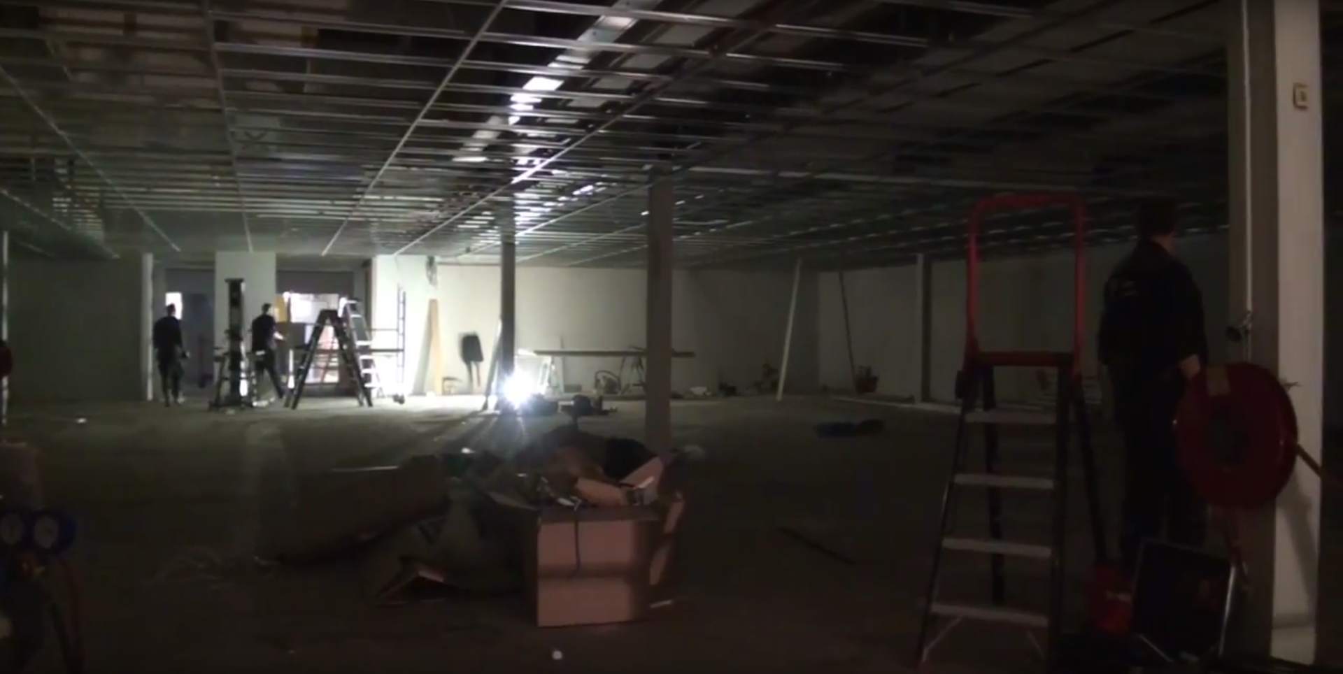 Verbouwing van Winkelcentrum Grote Beer update 1 (video)