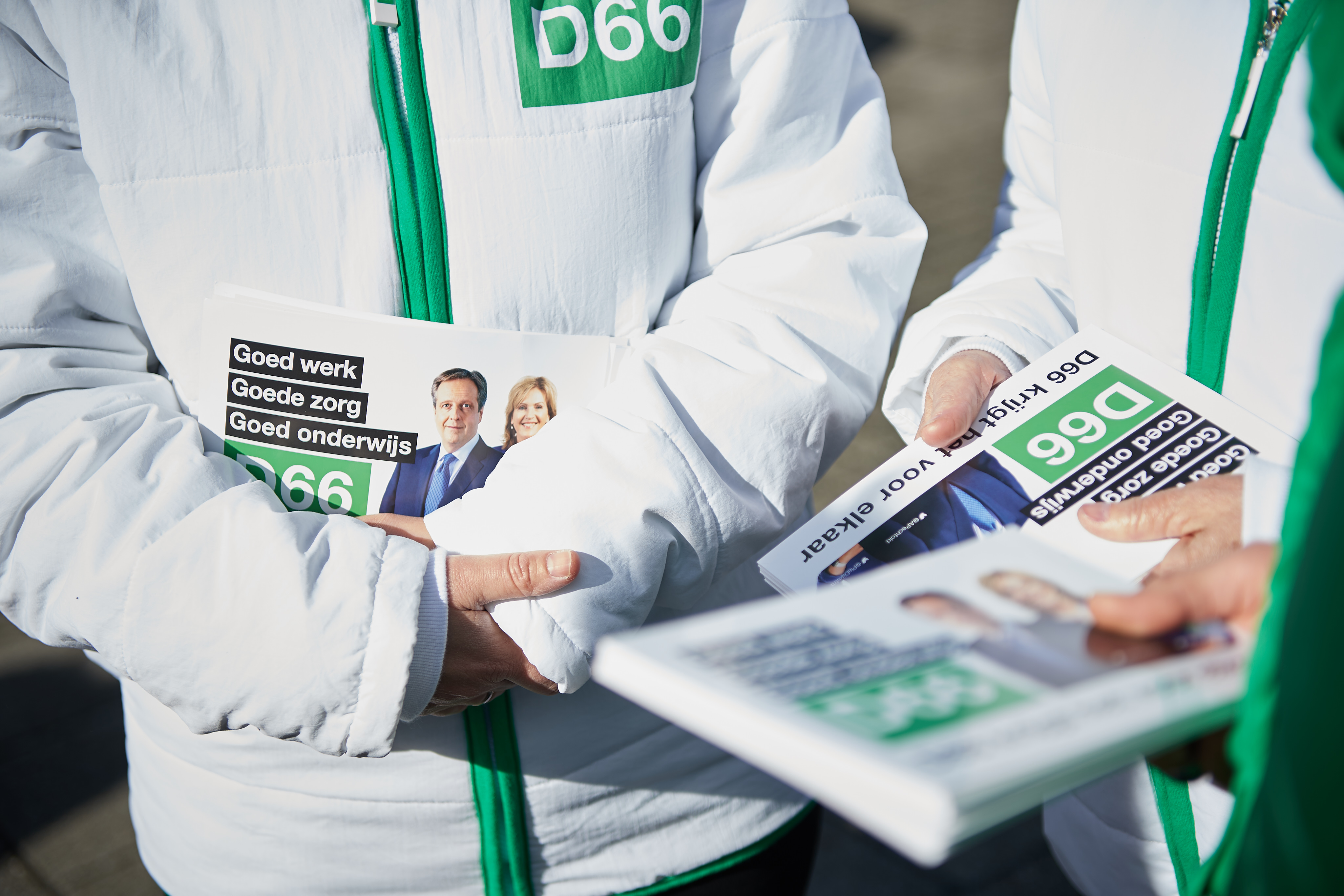 D66-bustour op campagne in Noord-Holland