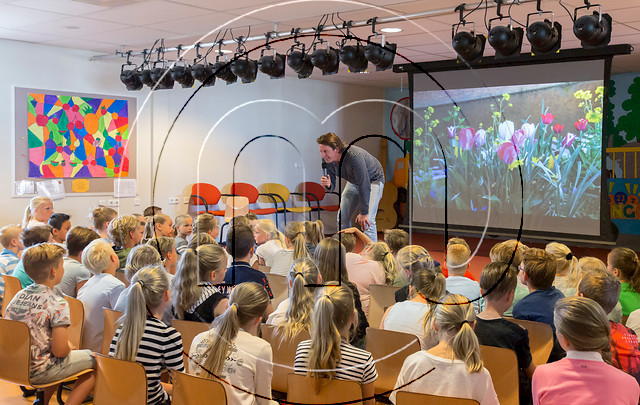 Lodewijk Hoekstra reikt Gouden Bloembol 2017 uit