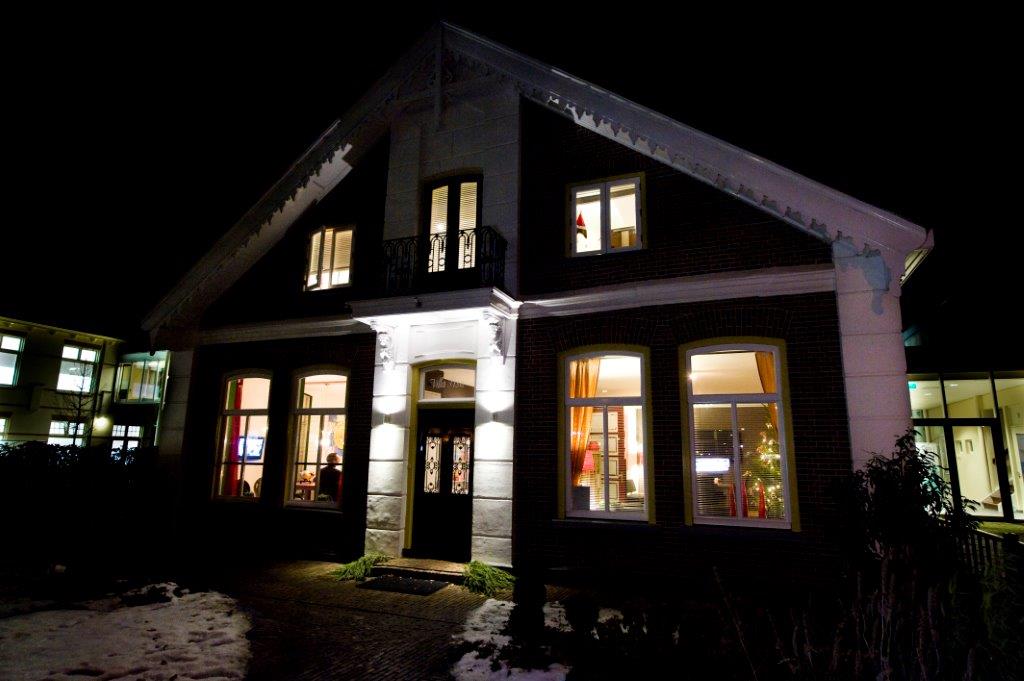 Huiskamer-herdenkingsavond bij Inloophuis Pisa