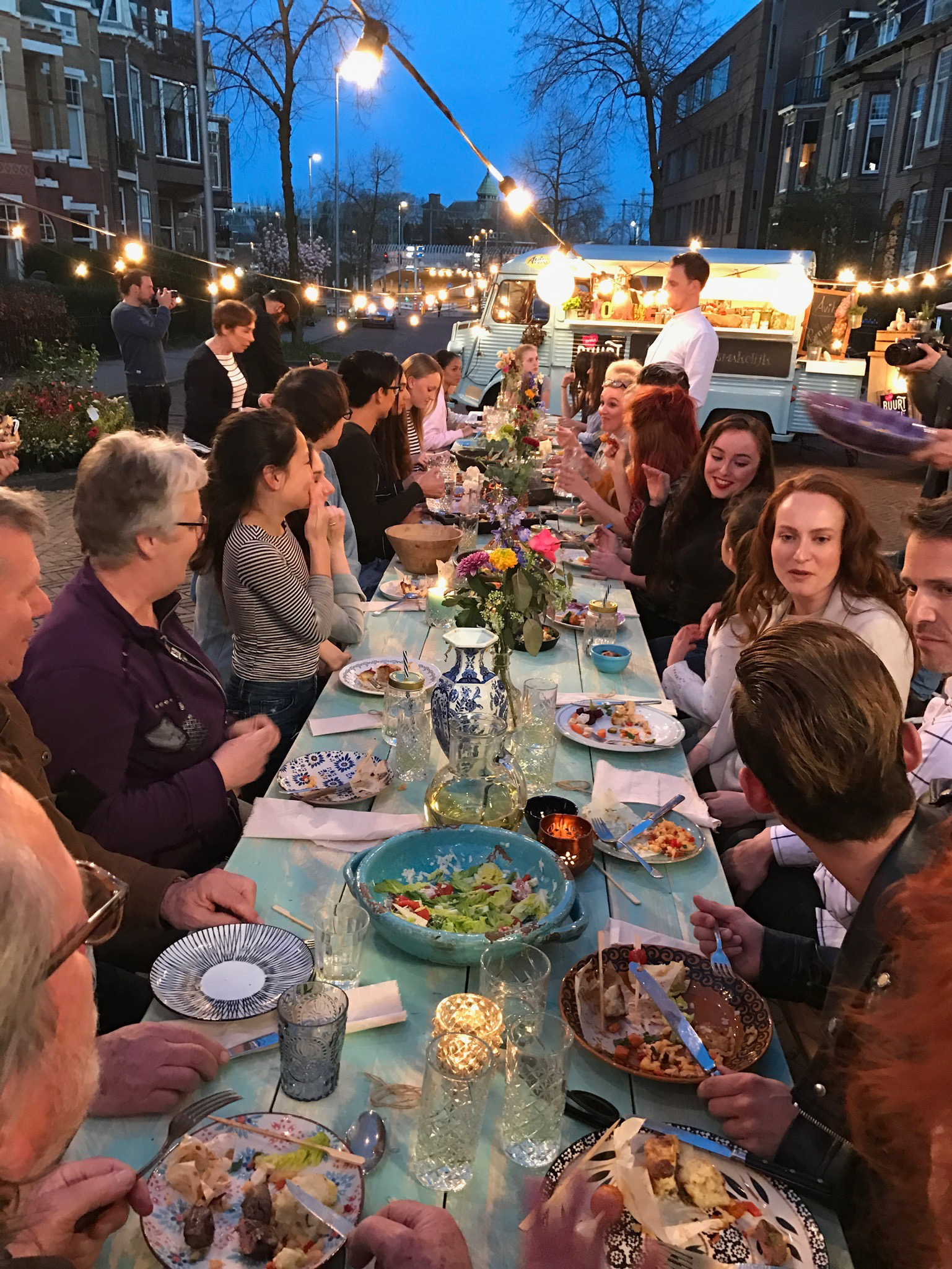 Zevenster in Hoorn schuift aan bij Winterbuurttafel
