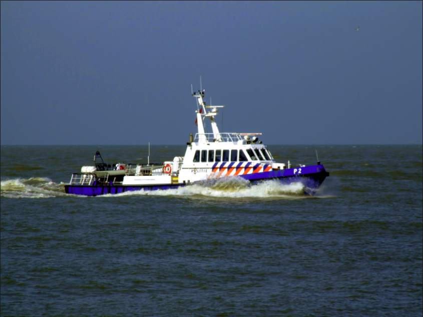 NVWA en politie houden vissers uit Hoorn aan na vondst illegale netten