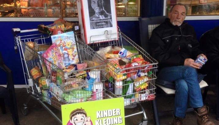 Help Jan helpen met Pasen