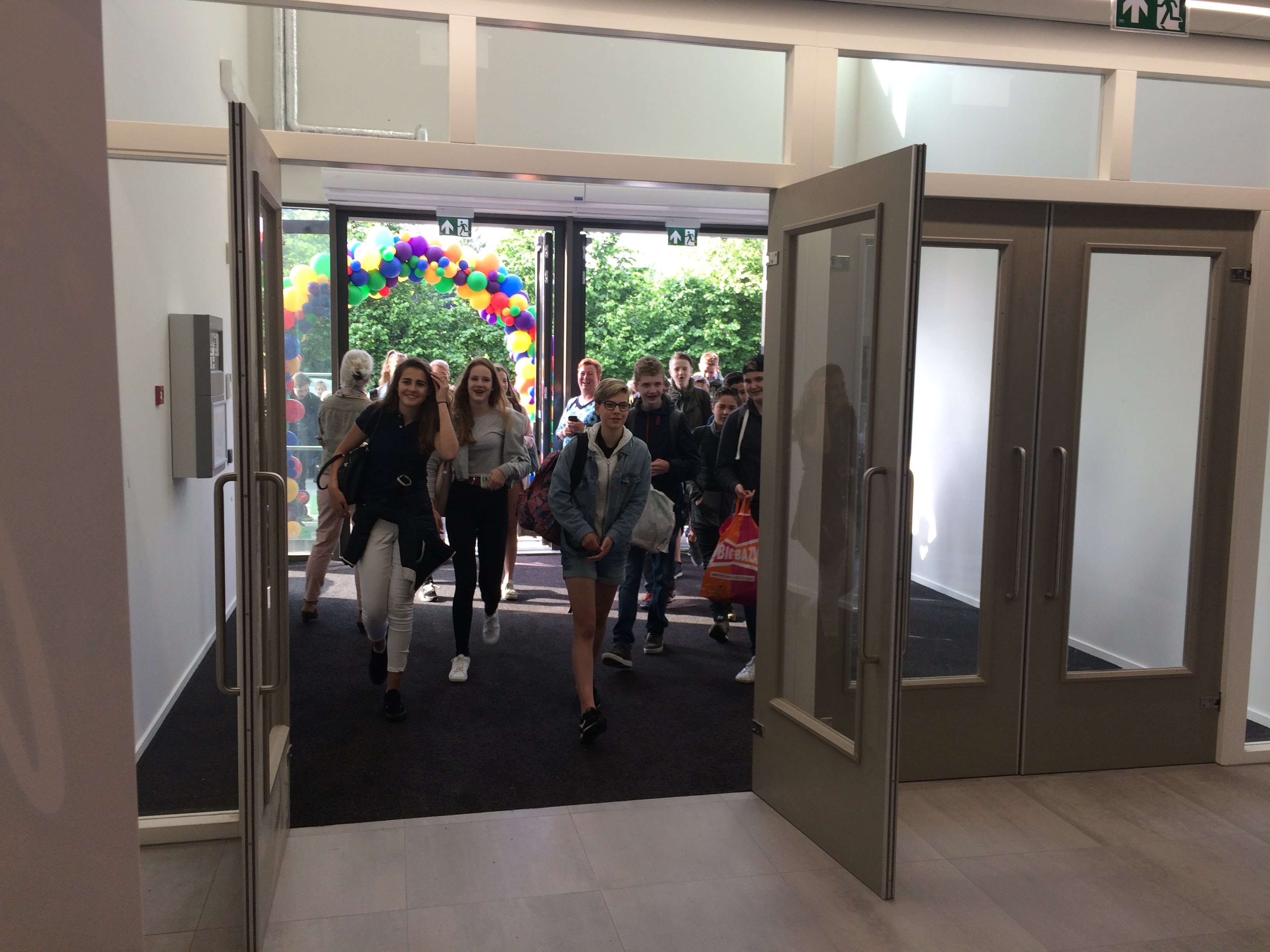 Werenfridus weer 'thuis' aan De Keyzerstraat