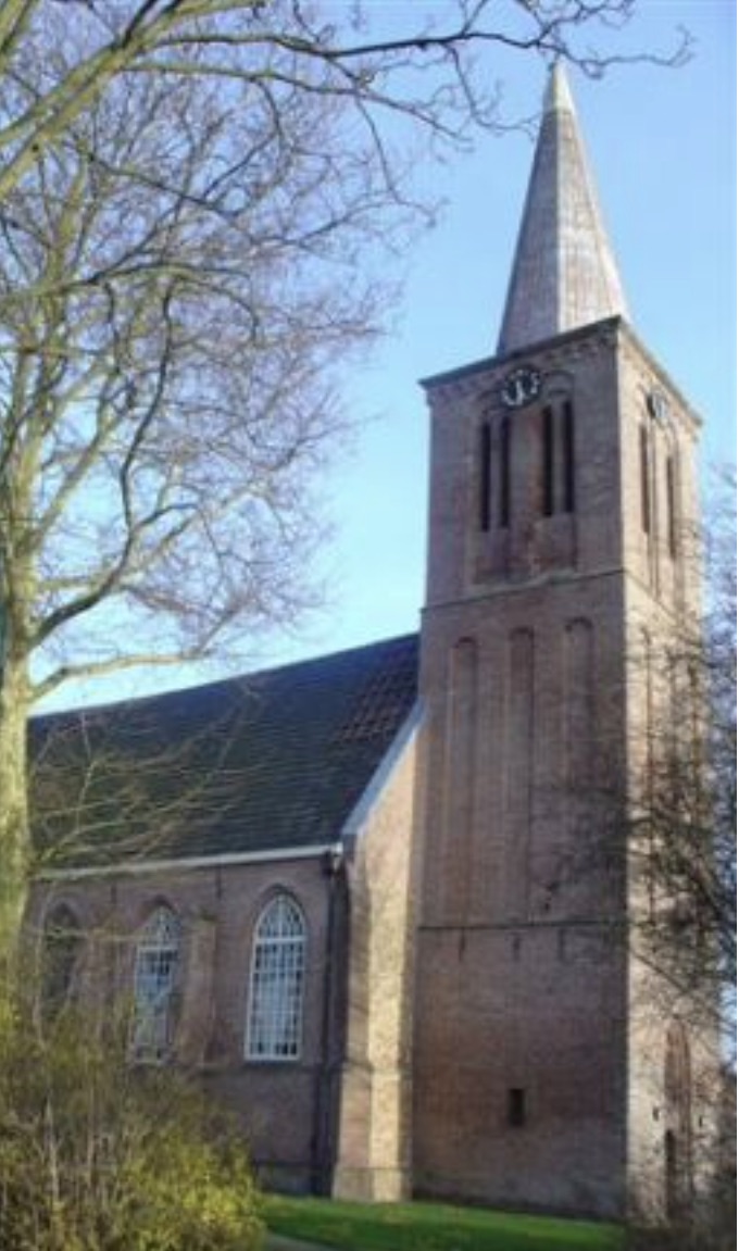 Kerkliederen zingen in de Dorpskerk in Zwaag